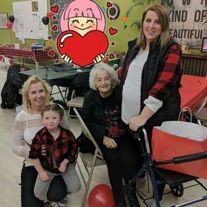 Meet your Posher, Laura